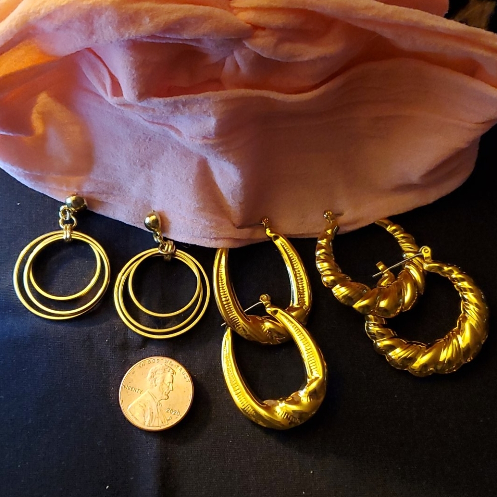 Jewelry - Picture 2 of 2